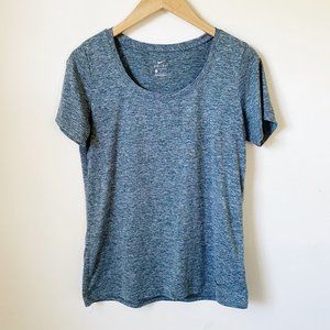 Nike Women's Dri Fit Short Sleeve Athletic Top Scoop Neck, Medium